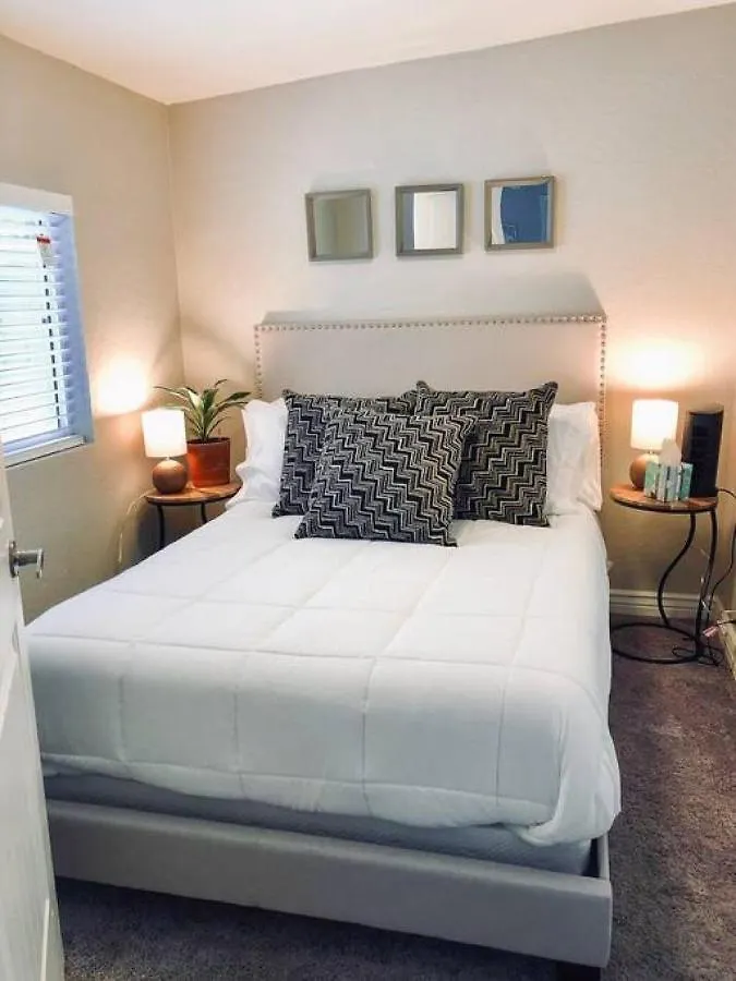 Apartment Sunny Guest Suite With Large Backyard - Pets Welcome Phoenix
